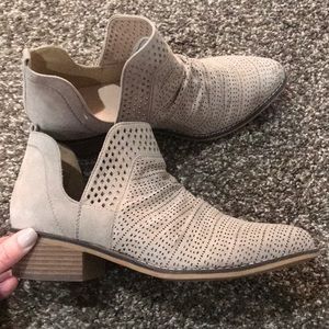 Women’s light tan booties